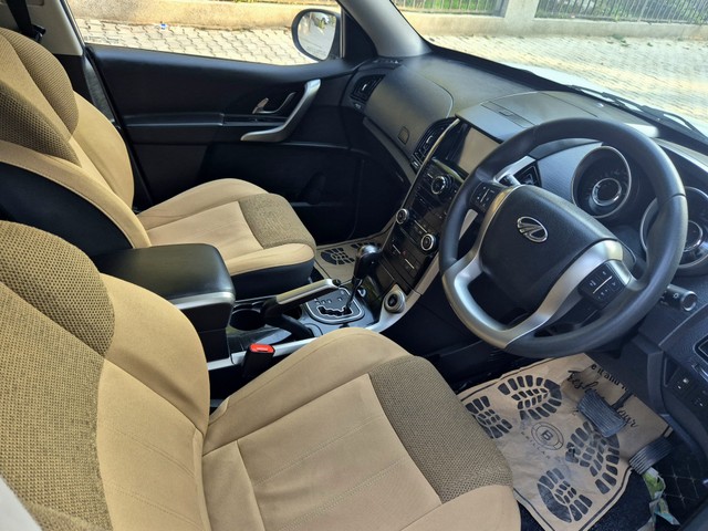 Second-hand 2019 Mahindra XUV500 W7 AT BSIV for sale in Gurgaon-8