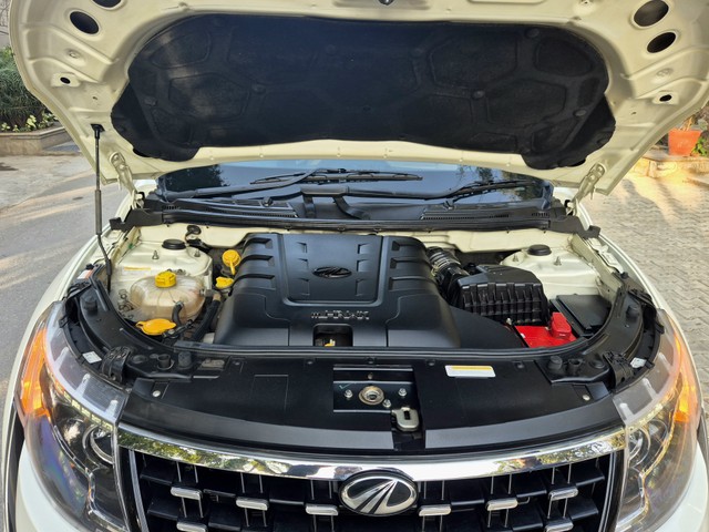 Second-hand 2019 Mahindra XUV500 W7 AT BSIV for sale in Gurgaon-7