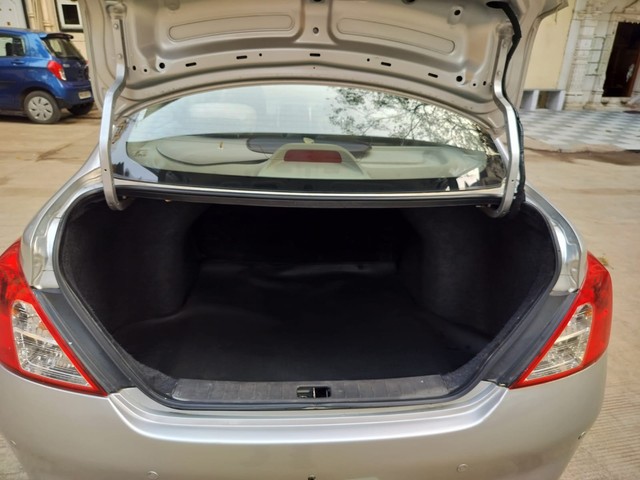 Second-hand 2013 Nissan Sunny XV for sale in Thane-13