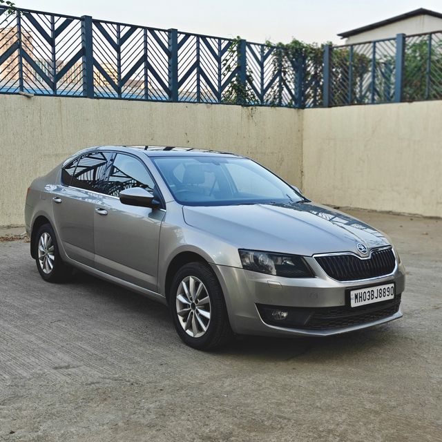 Skoda Octavia Elegance 1.8 TSI AT Second-hand 2014 Skoda Octavia Elegance 1.8 TSI AT for sale in Navi Mumbai