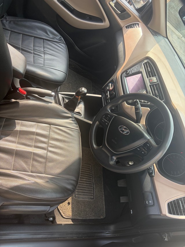 Second-hand 2020 Hyundai i20 Sportz Plus for sale in Jaipur-2