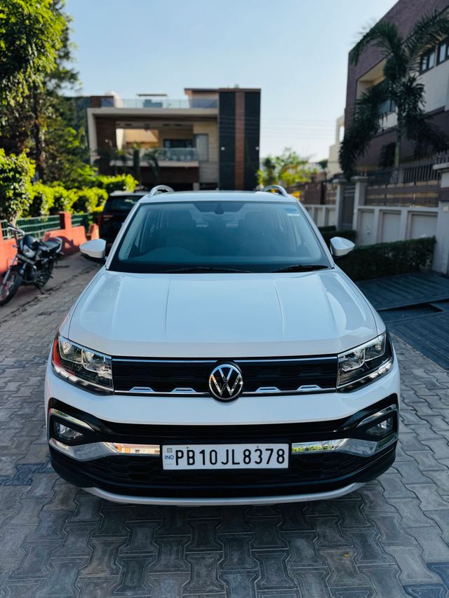Volkswagen Taigun 1.0 हाईलाइन AT Second-hand 2024 Volkswagen Taigun 1.0 हाईलाइन AT for sale in Ludhiana