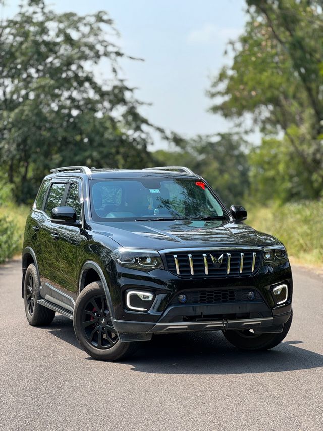Second-hand 2025 Mahindra Scorpio N Z8L डीजल AT for sale in Hyderabad