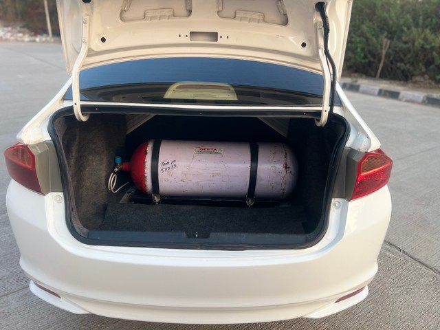 Second-hand 2015 Honda City i VTEC VX for sale in Pune-11