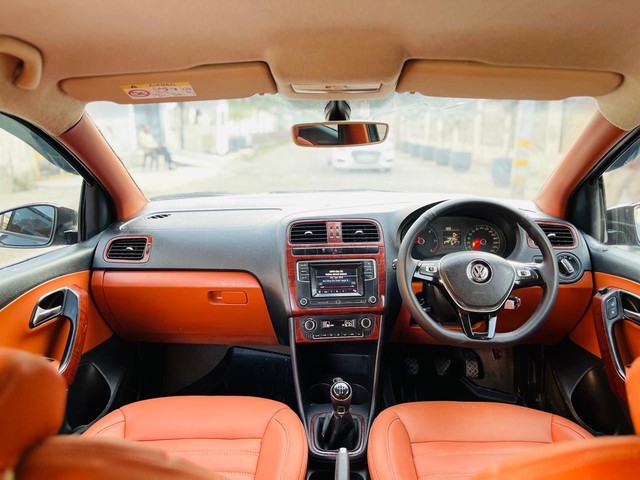 Second-hand 2017 Volkswagen Polo 1.5 TDI Highline for sale in New Delhi-8