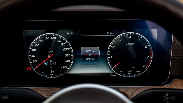 Second-hand 2019 Mercedes-Benz E-Class Exclusive E 200 BSIV for sale in New Delhi-4