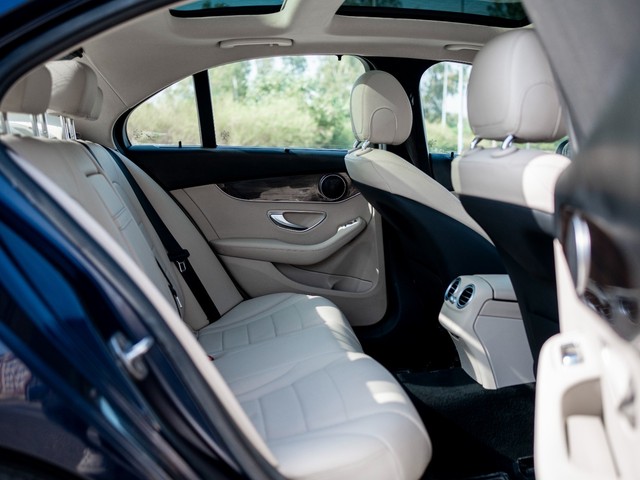 Second-hand 2017 Mercedes-Benz C-Class C 220 CDI Avantgarde for sale in New Delhi-15