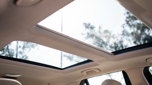 Second-hand 2019 Mercedes-Benz GLE 350d for sale in New Delhi-8