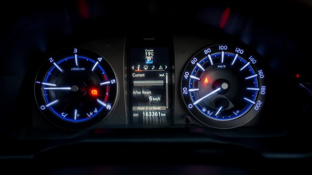 Second-hand 2018 Toyota Innova Crysta 2.8 ZX AT BSIV for sale in New Delhi-13