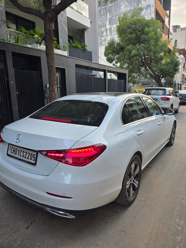 Mercedes-Benz C-Class Progressive C 220d Second-hand 2022 Mercedes-Benz C-Class Progressive C 220d for sale in New Delhi