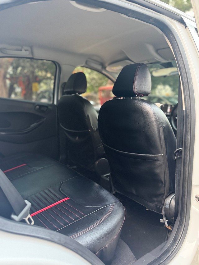 Second-hand 2019 Ford Figo Titanium BSIV for sale in New Delhi-8