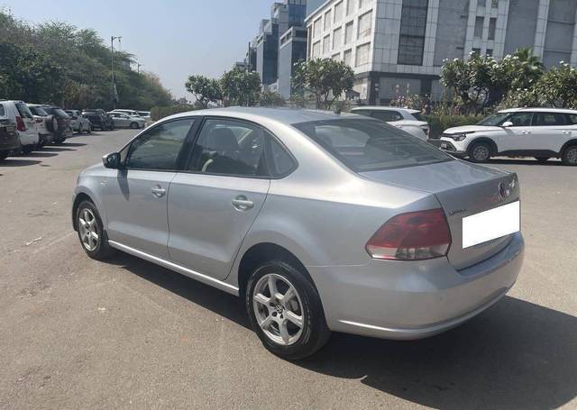 https://images10.gaadi.com/usedcar_image/BC6B8090-D359-4D54-BE90-616031D6C5EE/original/bd2a2344-9ec2-4c63-828a-80be219ac11e.jpg?imwidth=6401