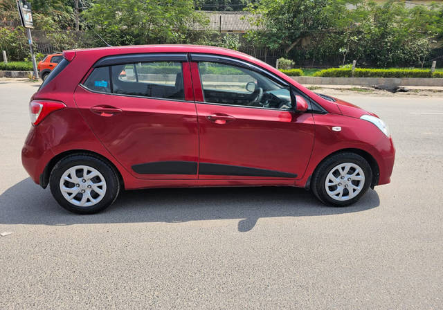 https://images10.gaadi.com/usedcar_image/BC6B8090-D359-4D54-BE90-616031D6C5EE/original/c9e17efe-dd26-43fa-8381-dfedcaab8d6e.jpg?imwidth=6401
