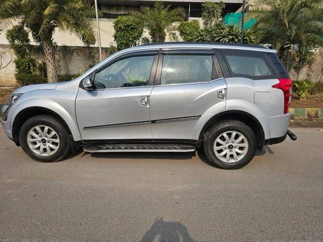 https://images10.gaadi.com/usedcar_image/BC6B8090-D359-4D54-BE90-616031D6C5EE/original/ce498b3e-71a7-44a5-9953-3a39f6bc477f.jpg?imwidth=6402