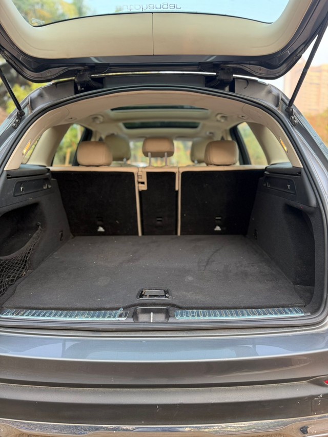 Second-hand 2019 Mercedes-Benz GLC 220d 4MATIC for sale in Mumbai-7