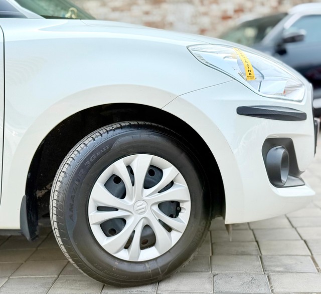 Second-hand 2023 Maruti Swift VXI for sale in Surat-8