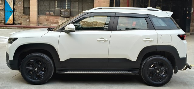 Second-hand 2022 Maruti Brezza Zxi BSVI for sale in New Delhi-3