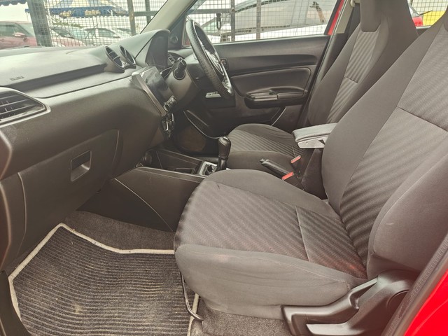 Second-hand 2020 Maruti Swift LXI for sale in Chennai-14