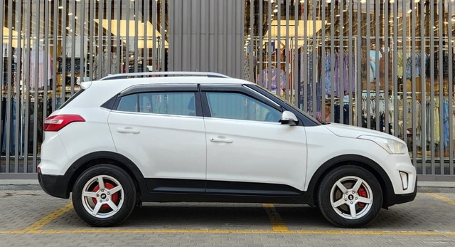 Second-hand 2015 Hyundai Creta 1.4 CRDi Base for sale in Surat-1