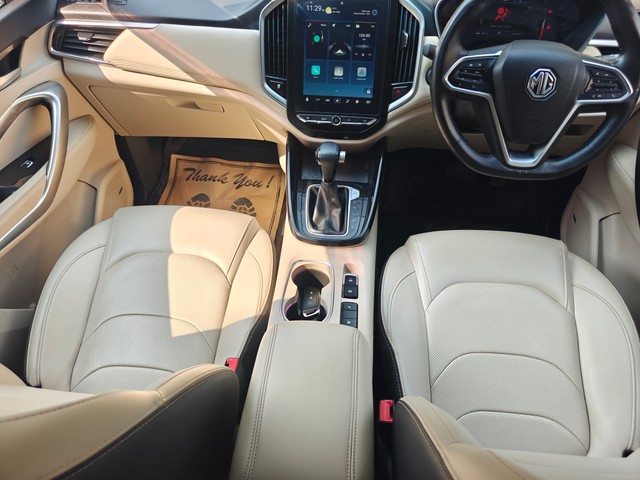 Second-hand 2022 MG Hector Sharp CVT for sale in New Delhi-8