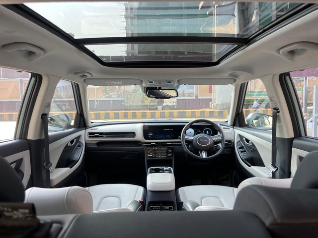 Hyundai Creta Electric Excellence LR HC Second-hand 2025 Hyundai Creta Electric Excellence LR HC for sale in Mumbai-10