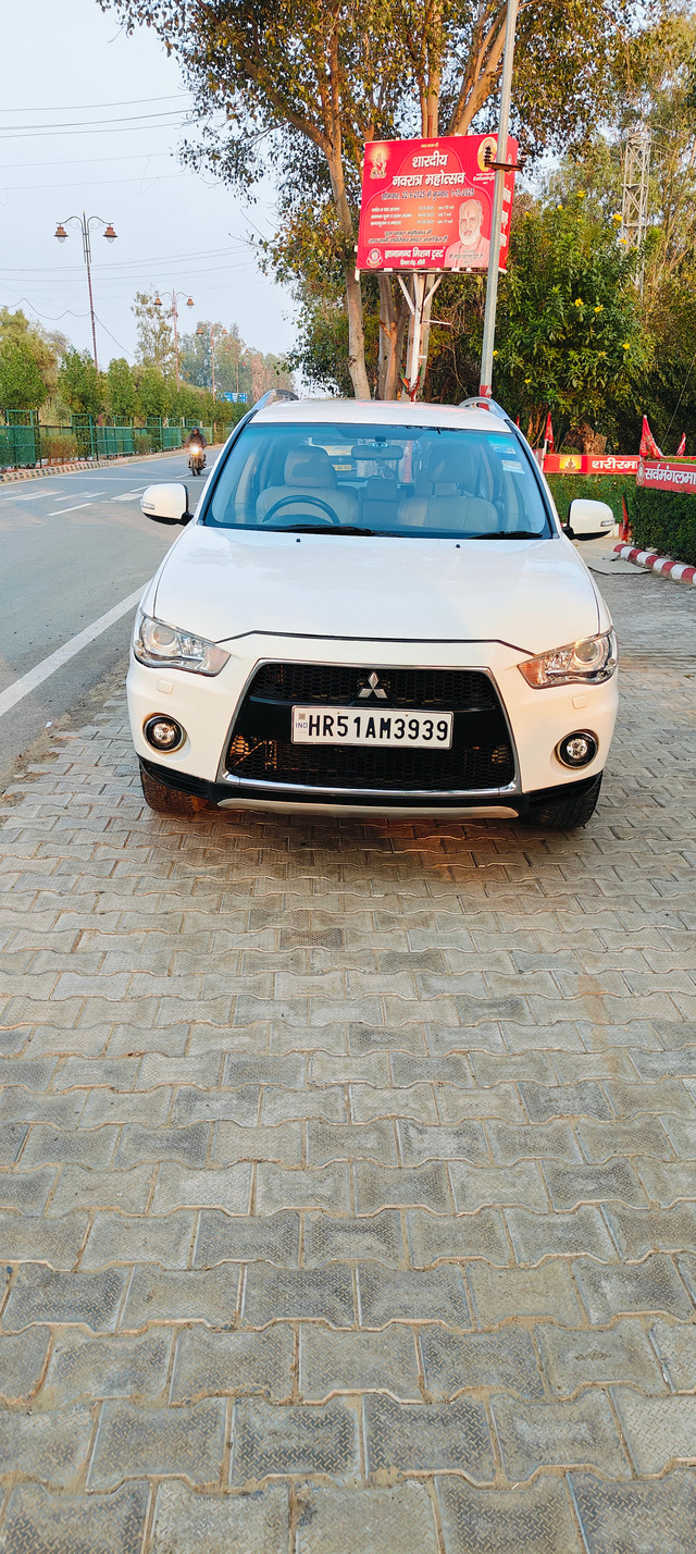 Mitsubishi Outlander 2.4 Second-hand 2011 Mitsubishi Outlander 2.4 for sale in Hansi-0