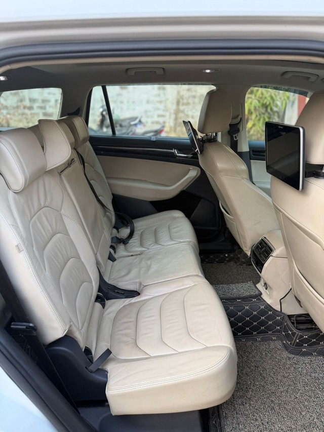 Second-hand 2018 Skoda Kodiaq 2.0 TDI Style for sale in Mumbai-9