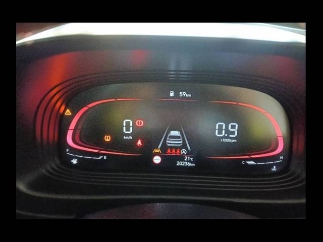 Second-hand 2023 Hyundai Venue SX Opt Knight Turbo for sale in Dehradun-4