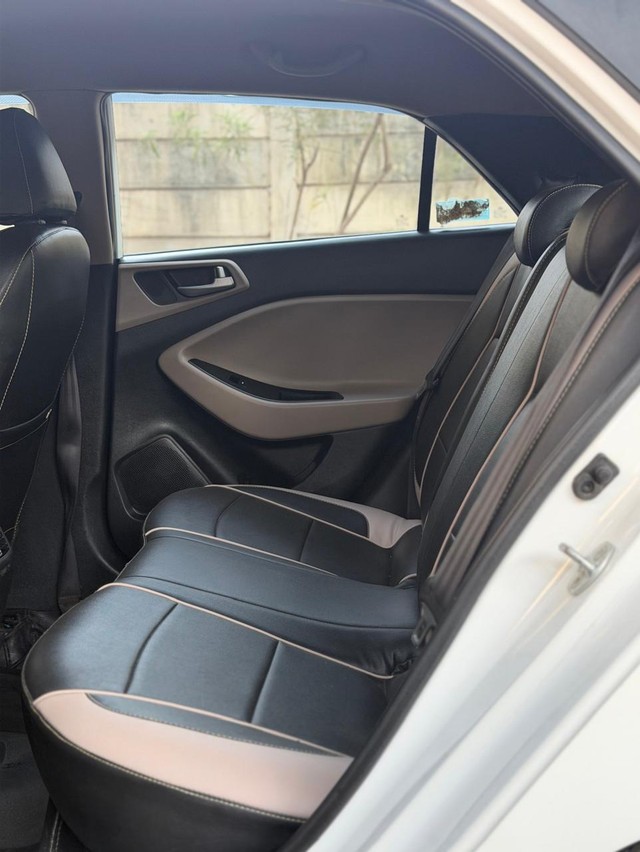 Hyundai i20 Asta 1.2 Second-hand 2015 Hyundai i20 Asta 1.2 for sale in Rajkot-13