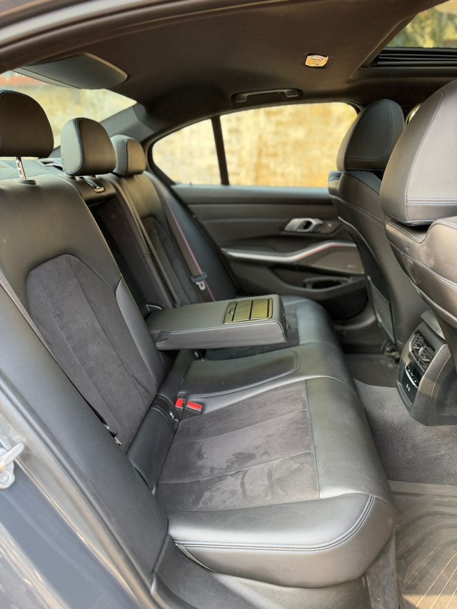 Second-hand 2022 BMW 3 Series M340i Xdrive for sale in Mumbai-10