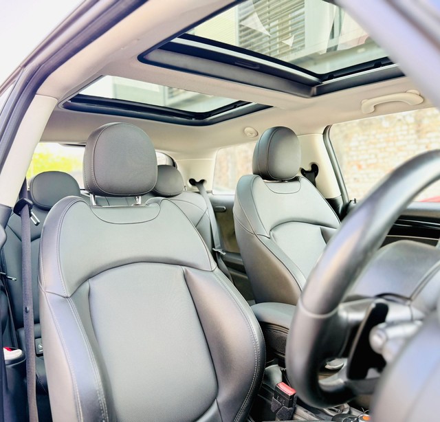 Second-hand 2021 Mini 3 DOOR Cooper S BSVI for sale in Surat-21