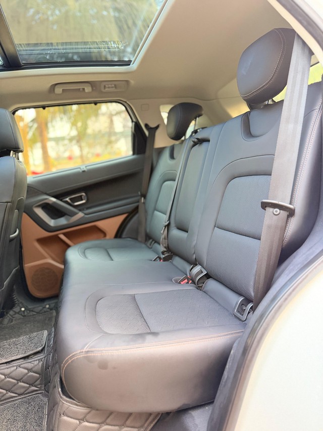 Second-hand 2024 Tata Harrier Adventure Plus AT for sale in Surat-21