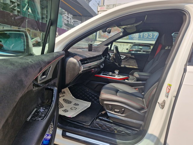Second-hand 2016 Audi Q7 45 TDI Quattro Technology for sale in Mumbai-9