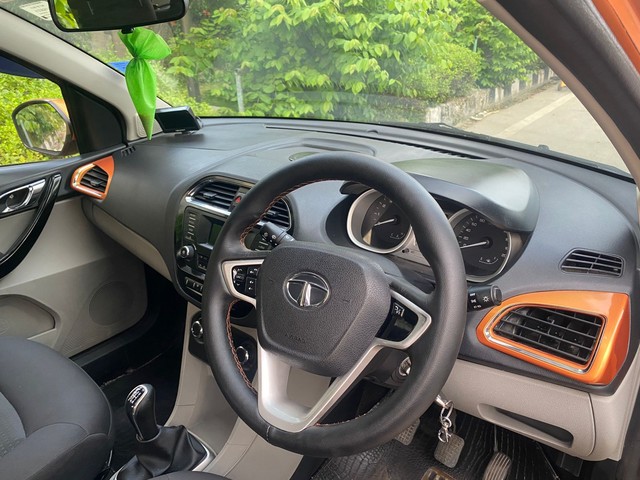 Second-hand 2016 Tata Tiago 1.2 Revotron XZ for sale in New Delhi-14
