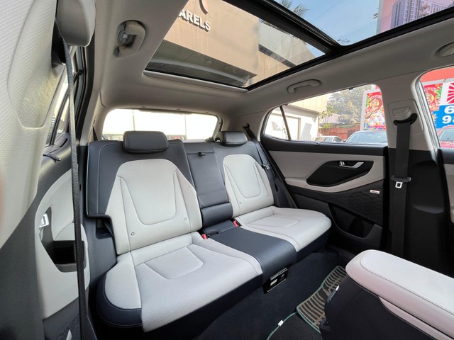 Hyundai Creta Electric Excellence LR HC Second-hand 2025 Hyundai Creta Electric Excellence LR HC for sale in Mumbai-9