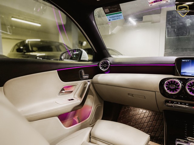 Second-hand 2024 Mercedes-Benz A-Class Limousine A 200 for sale in New Delhi-8