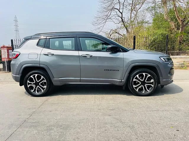 Buy Used Jeep Compass 2.0 Model S Opt 4x4 AT of 2022 model @ 18,45,000 ...