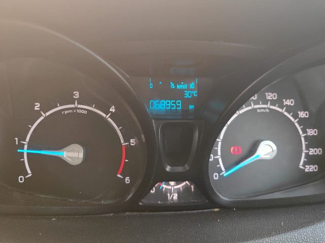 Second-hand 2017 Ford Ecosport 1.5 Diesel Trend BSIV for sale in Chennai-11