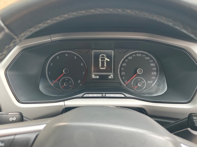 Second-hand 2022 Volkswagen Taigun 1.0 TSI Highline BSVI for sale in Dehradun-7