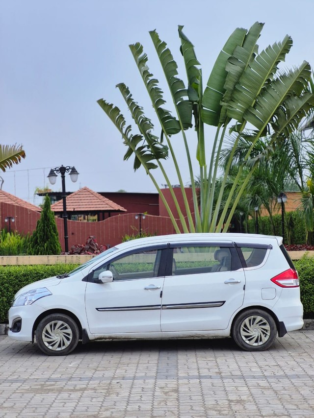 Second-hand 2016 Maruti Suzuki Ertiga BSIV VXI for sale in Surat-10