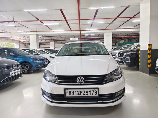 Volkswagen Vento 1.2 TSI Highline AT Second-hand 2017 Volkswagen Vento 1.2 TSI Highline AT for sale in Pune