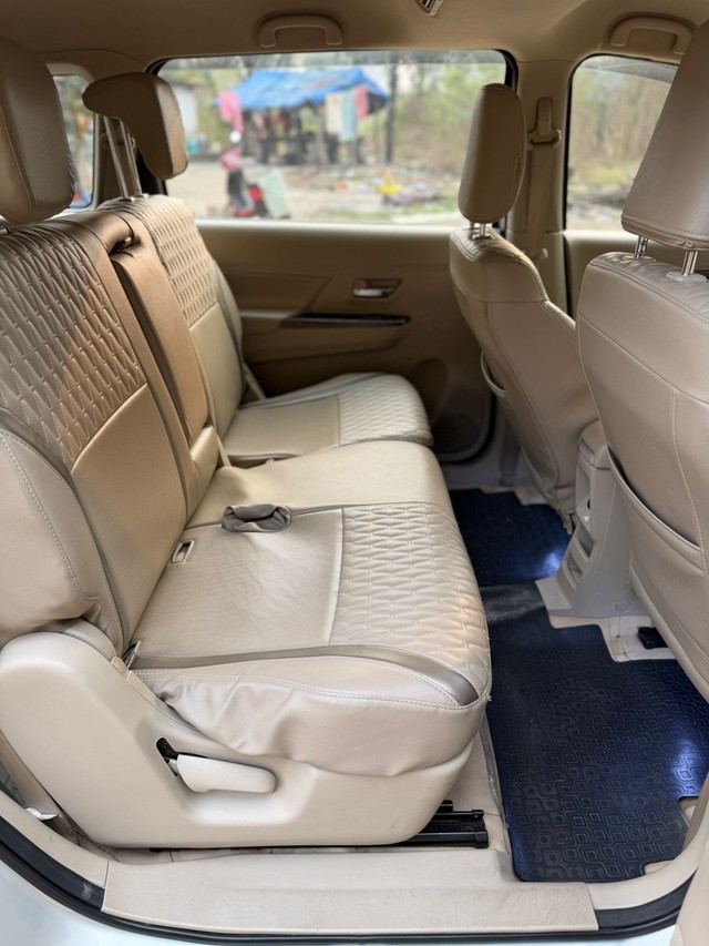 Second-hand 2019 Maruti Ertiga ZXI AT for sale in Mumbai-10