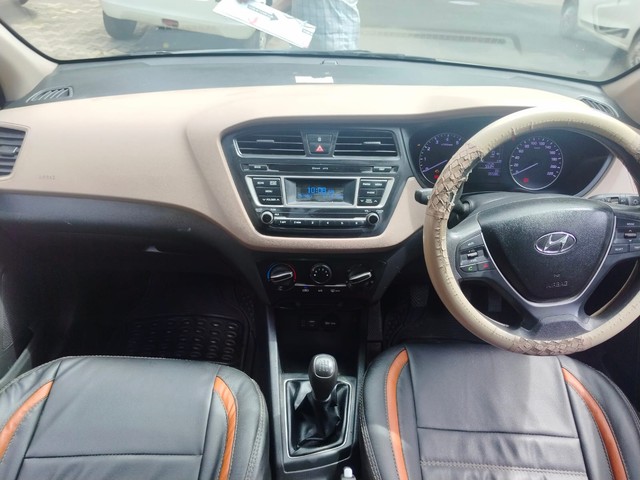 Second-hand 2017 Hyundai i20 Sportz 1.2 for sale in Kolkata-13
