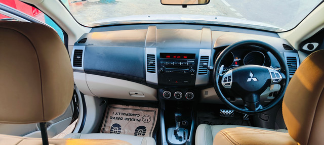 Mitsubishi Outlander 2.4 Second-hand 2011 Mitsubishi Outlander 2.4 for sale in Hansi-13