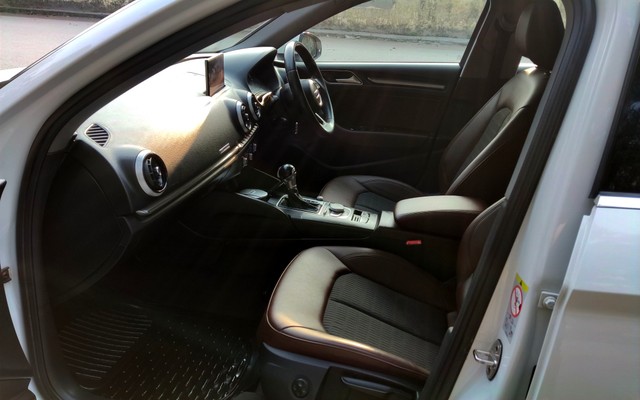 Second-hand 2019 Audi A3 35 TFSI Premium for sale in New Delhi-14