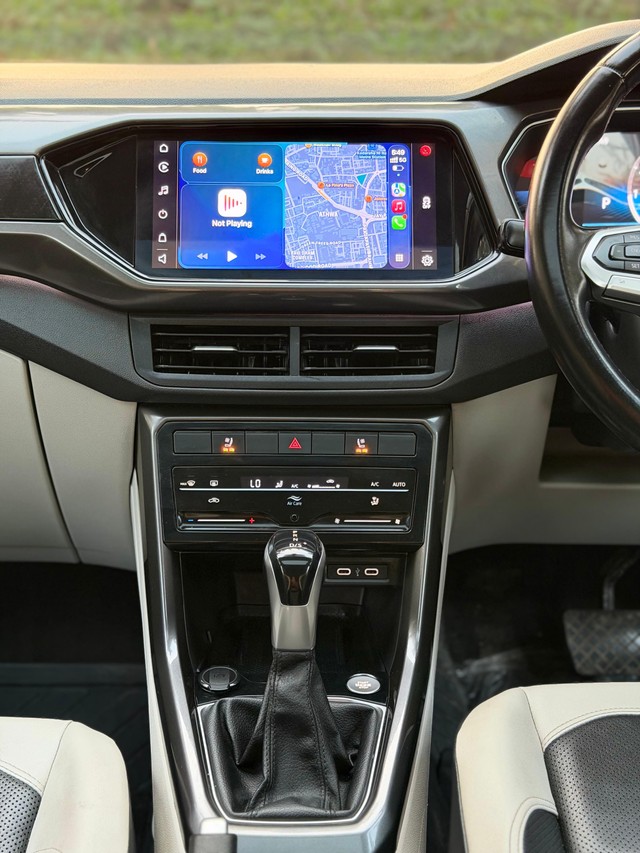 Second-hand 2022 Volkswagen Taigun 1.0 TSI Topline AT BSVI for sale in Surat-15