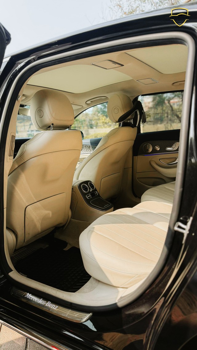 Second-hand 2023 Mercedes-Benz E-Class Exclusive E 200 BSVI for sale in New Delhi-9