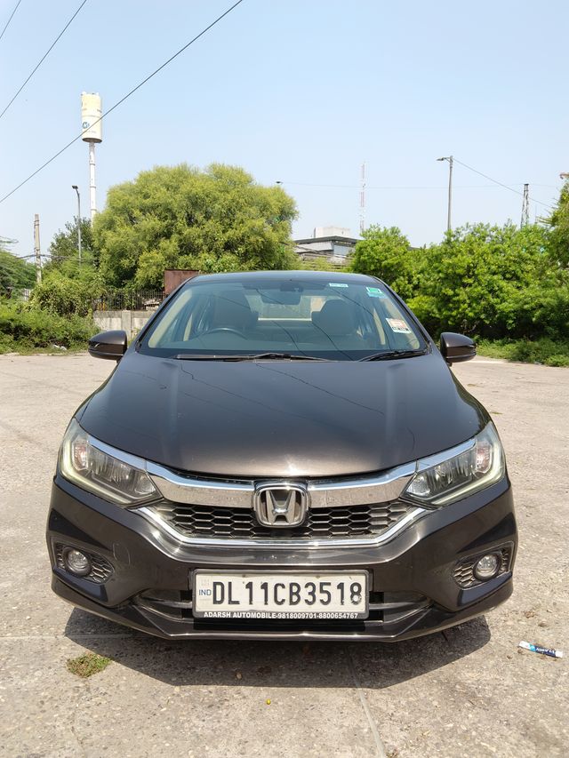 Honda City i-VTEC CVT जेडएक्स Second-hand 2018 Honda City i-VTEC CVT जेडएक्स for sale in New Delhi