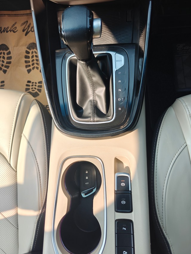 Second-hand 2022 MG Hector Sharp CVT for sale in New Delhi-10