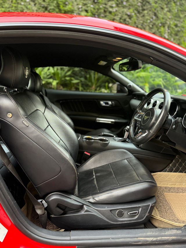 Second-hand 2016 Ford Mustang V8 for sale in Mumbai-12